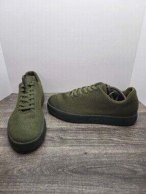 Atoms Model 001 Green Everyday Sneakers Men's Size 11 Casual Shoes